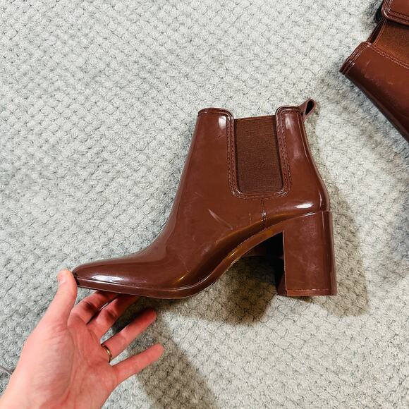 Jeffrey Campbell Women's Hurricane Shiny Block Heeled Chelsea Rain Maroon 10 - Picture 4 of 7